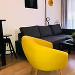 Right Place****cozy And Completely New Apartamento *
